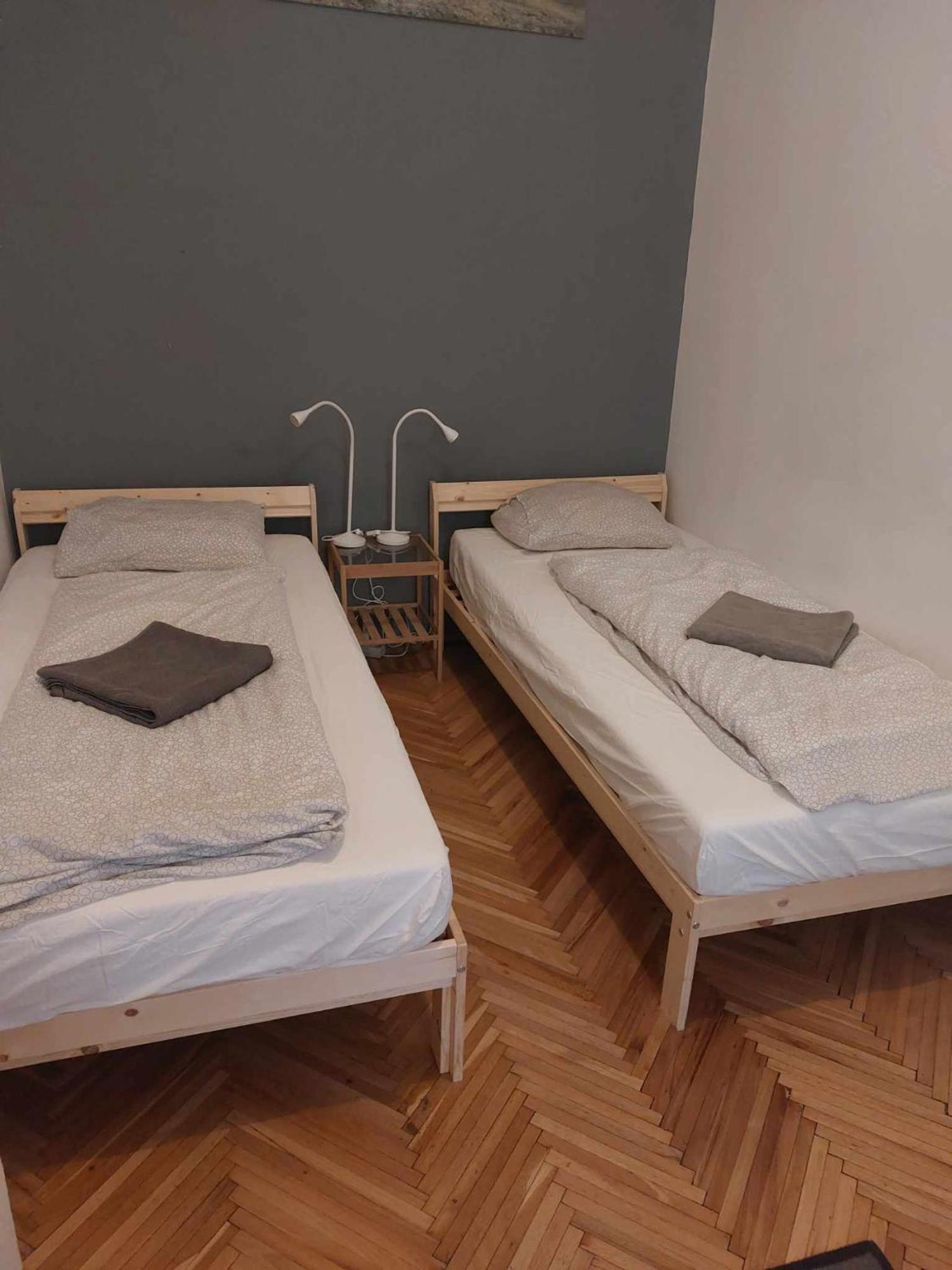 Free Parking Sega Rally Apartment Βουδαπέστη Εξωτερικό φωτογραφία